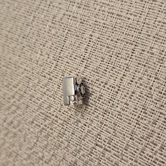 Individuality Bead - Picture 3 of 5